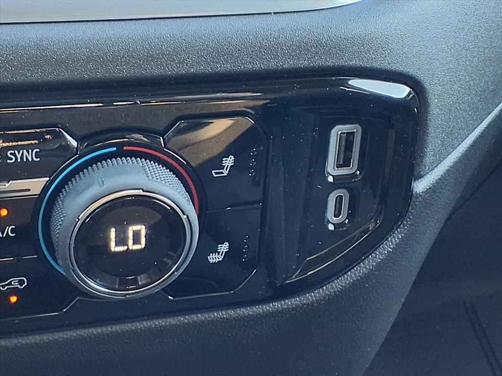 2026 Chevrolet Silverado 1500 - Image 18