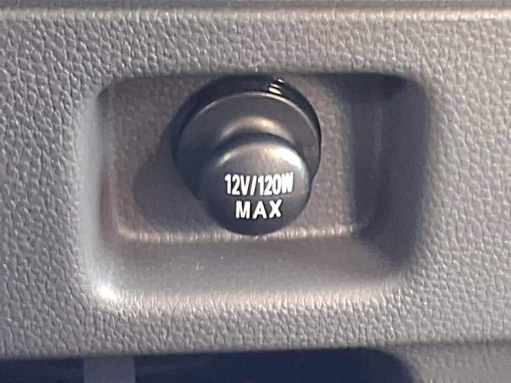 2025 Chevrolet Low Cab Forward 5500 XD - Image 16