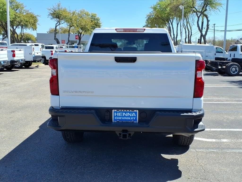 2026 Chevrolet Silverado 1500 - Image 7