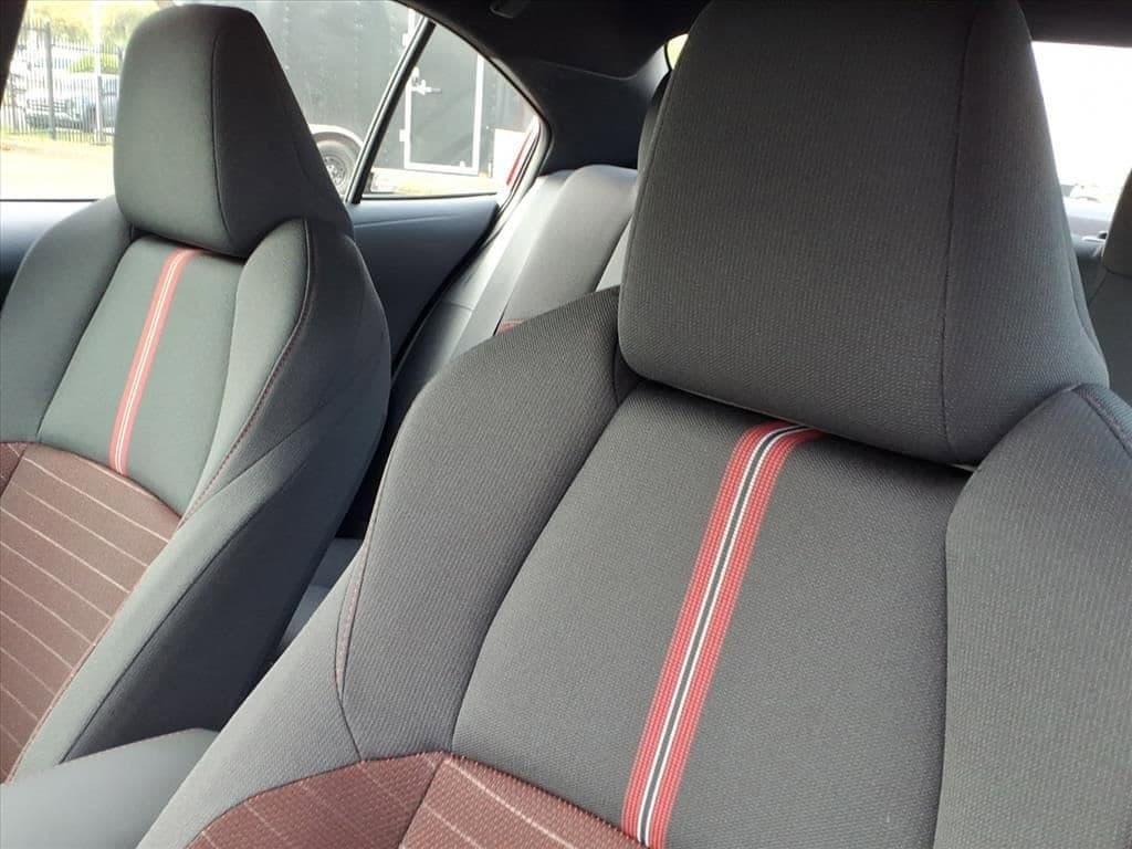 2025 Toyota Corolla - Image 14