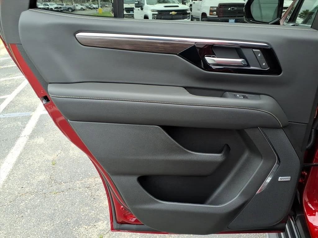 2026 Chevrolet Tahoe - Image 14