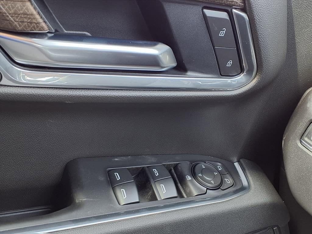 2026 Chevrolet Silverado 1500 - Image 17