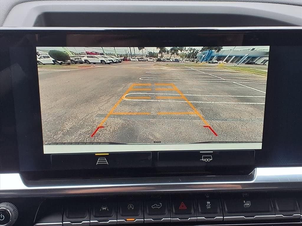 2026 Chevrolet Silverado 1500 - Image 15