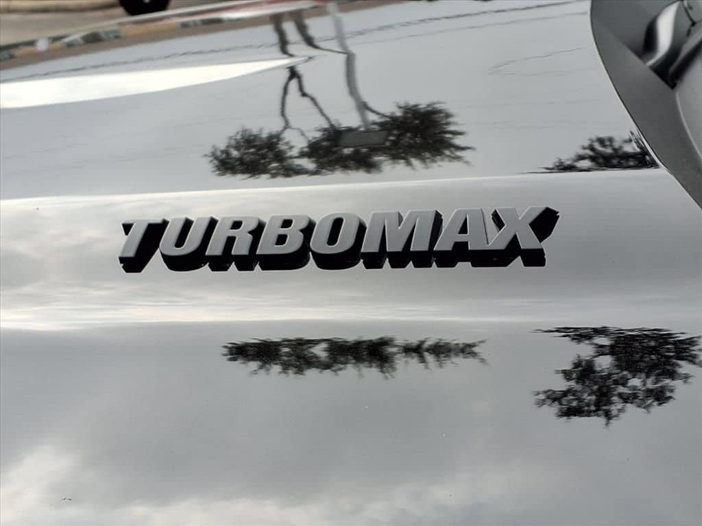 2026 Chevrolet Silverado 1500 - Image 6