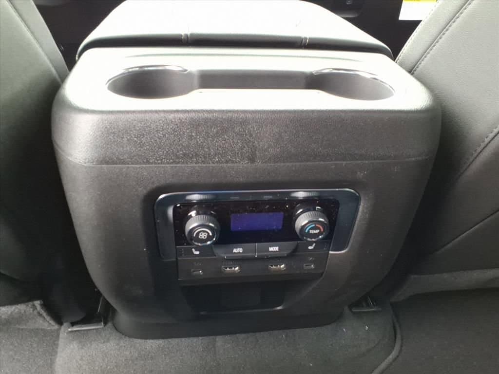 2026 Chevrolet Suburban - Image 14