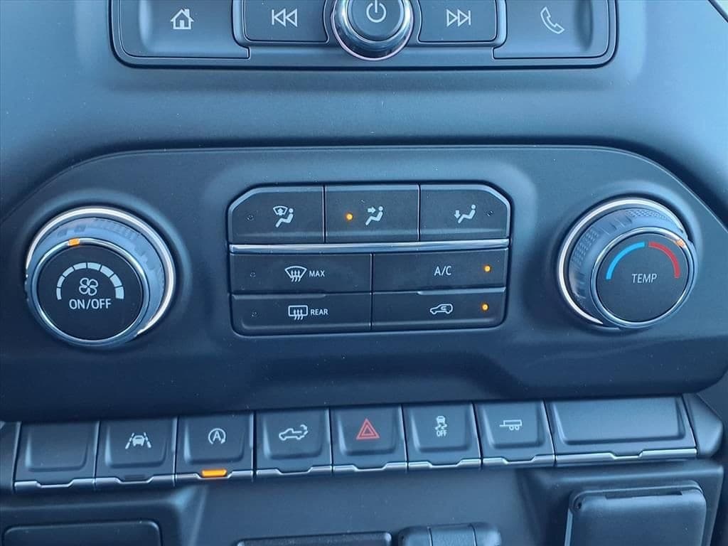 2026 Chevrolet Silverado 1500 - Image 14