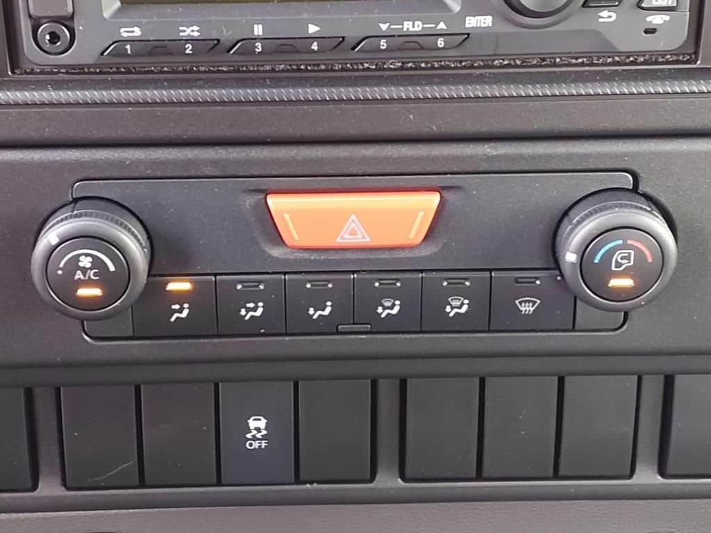 2025 Chevrolet Low Cab Forward 5500 XD - Image 18