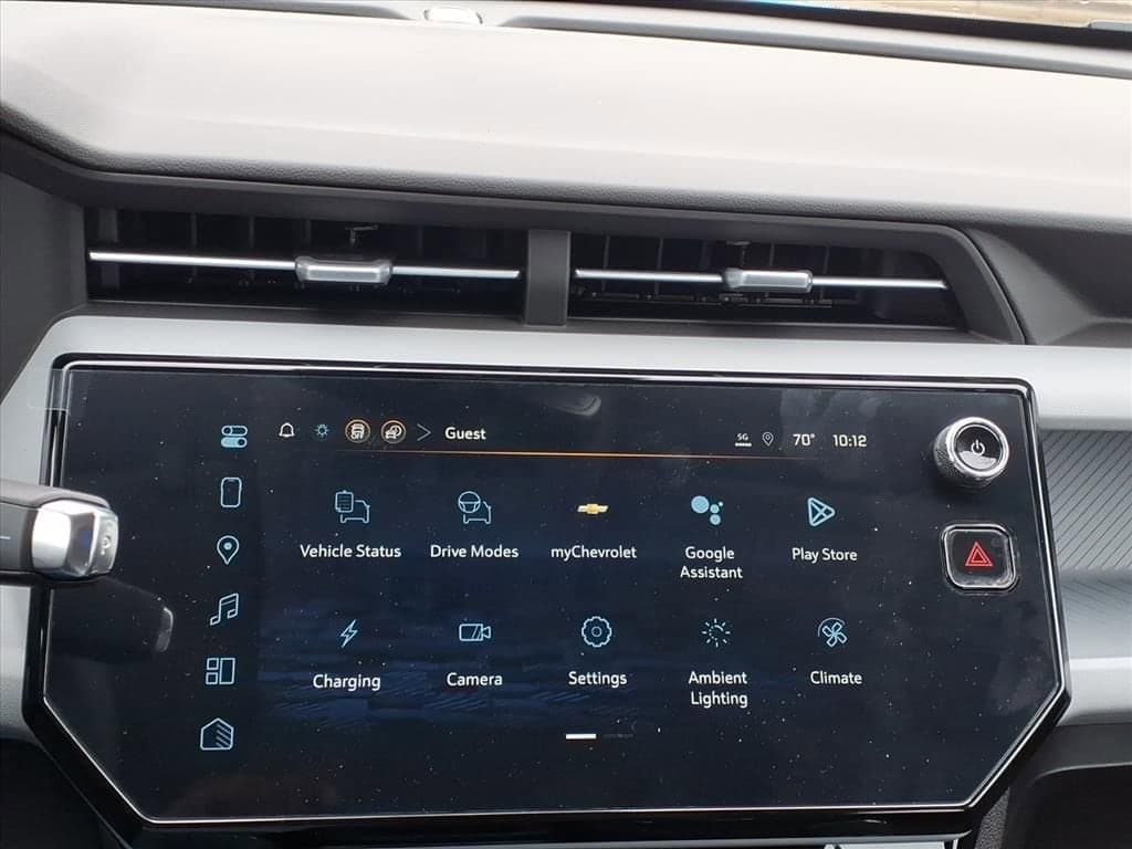 2027 Chevrolet Bolt - Image 18