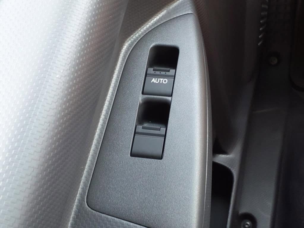 2025 Chevrolet Low Cab Forward 5500 XG - Image 19