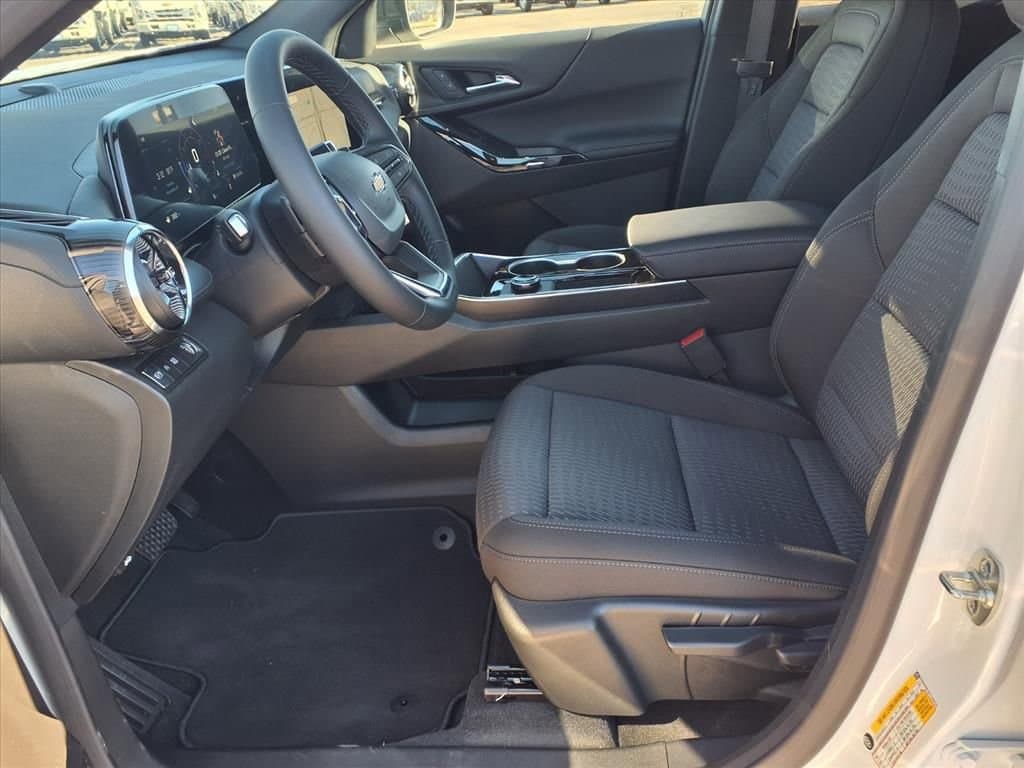 2026 Chevrolet Equinox - Image 6