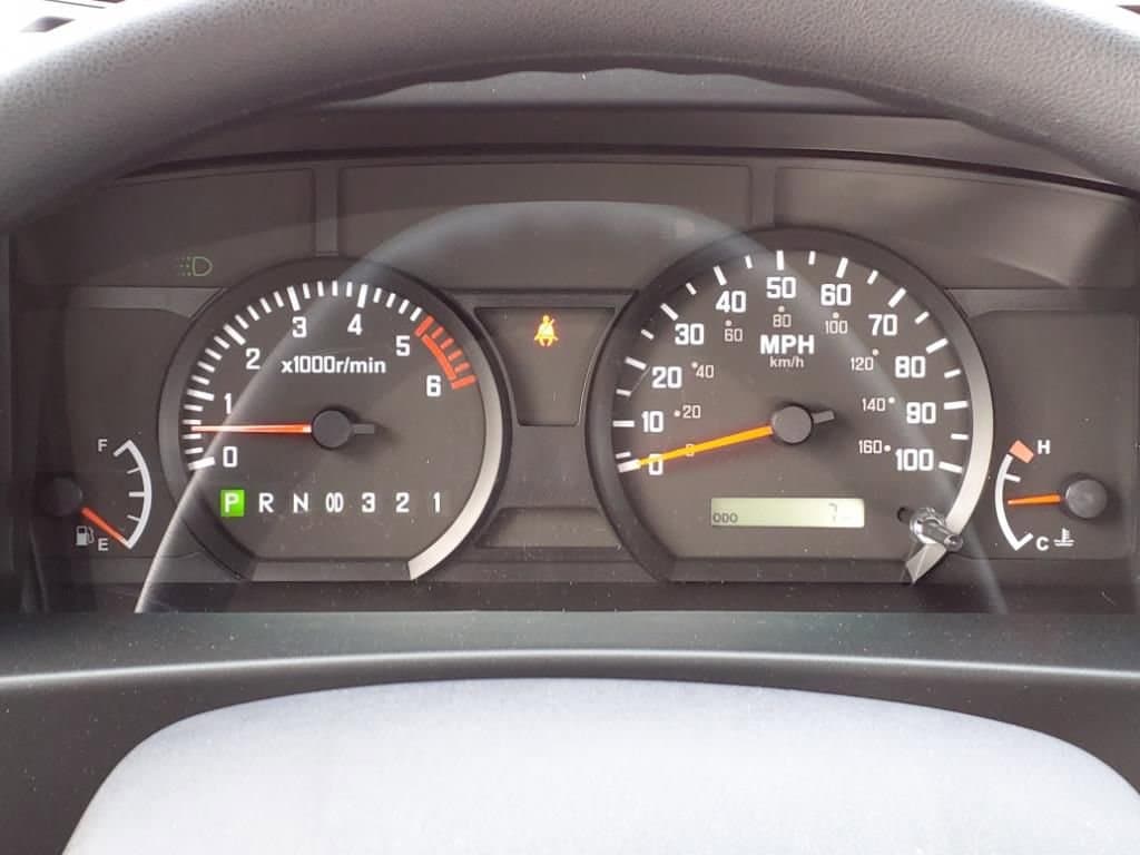 2025 Chevrolet Low Cab Forward 5500 XG - Image 18