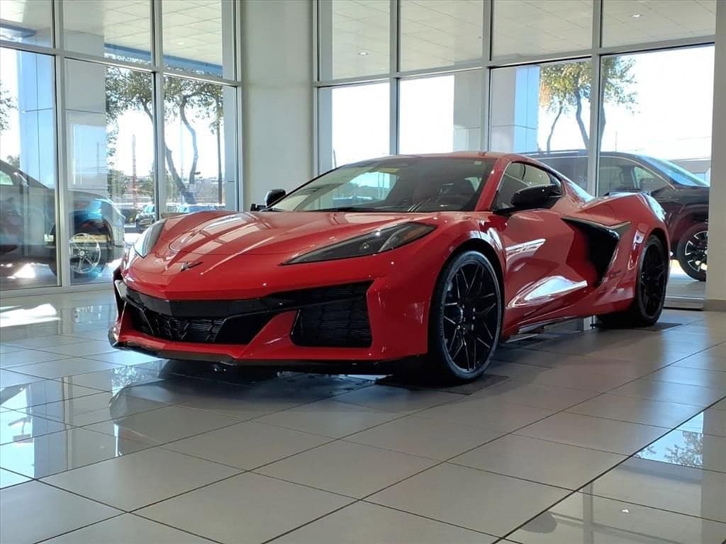 2026 Chevrolet Corvette Z06 - Image 3