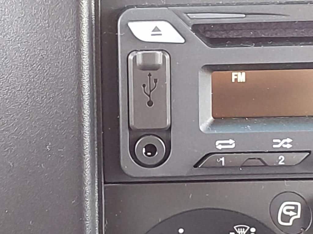 2025 Chevrolet Low Cab Forward 4500 HG - Image 18