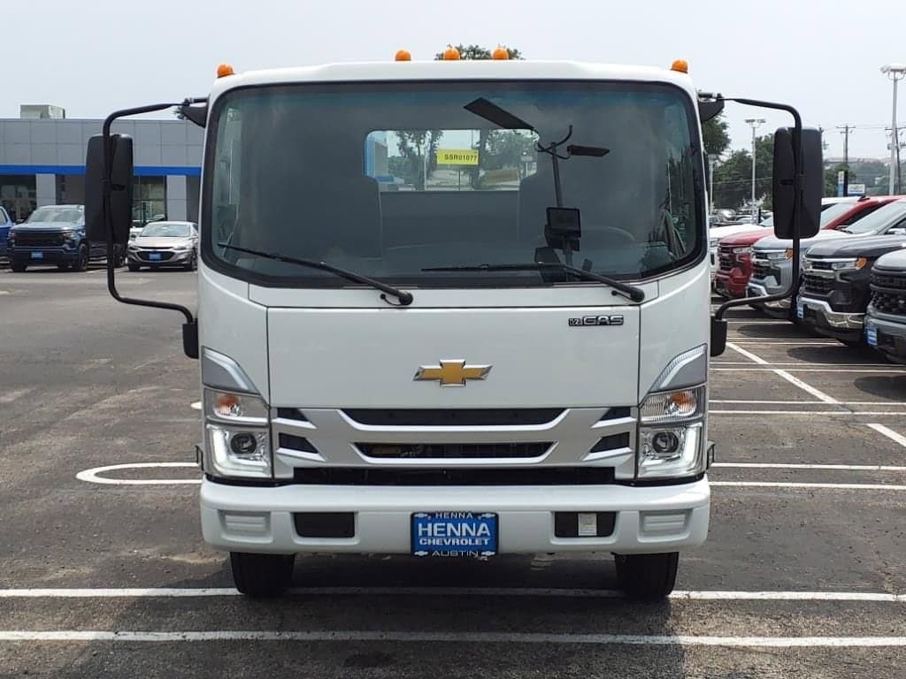 2025 Chevrolet Low Cab Forward 5500 XG - Image 2