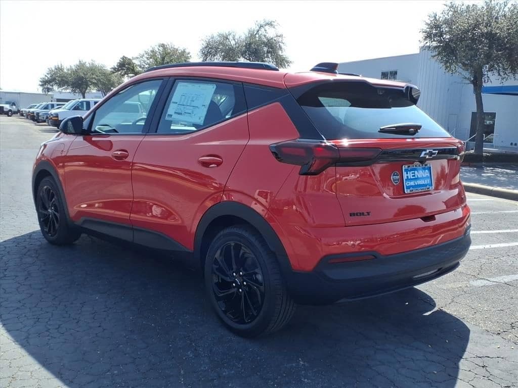 2027 Chevrolet Bolt - Image 8