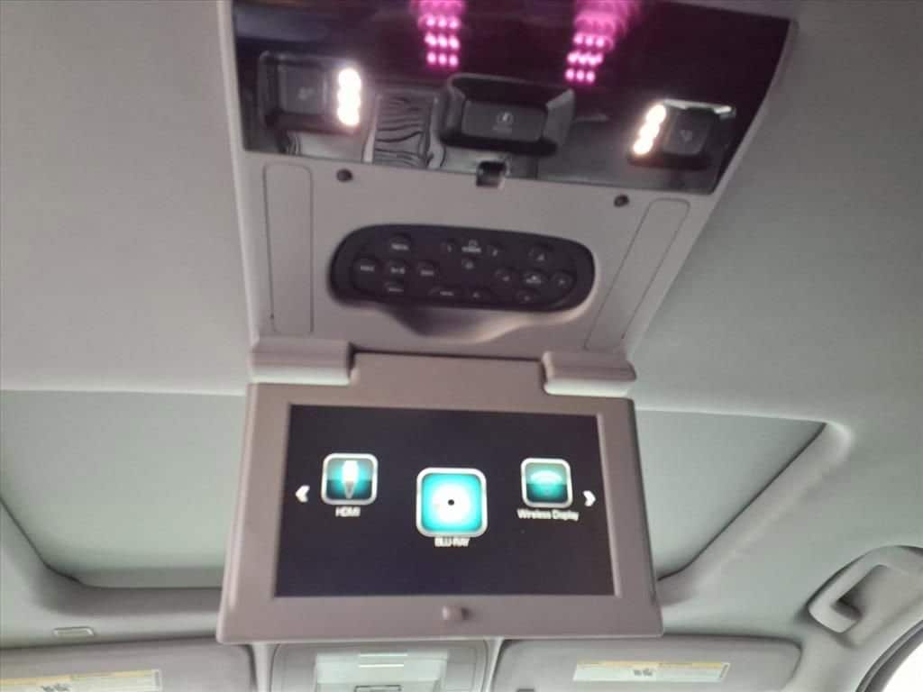 2020 Chevrolet Tahoe - Image 24