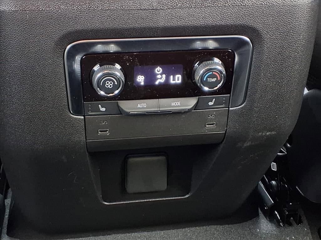 2026 Chevrolet Tahoe - Image 10