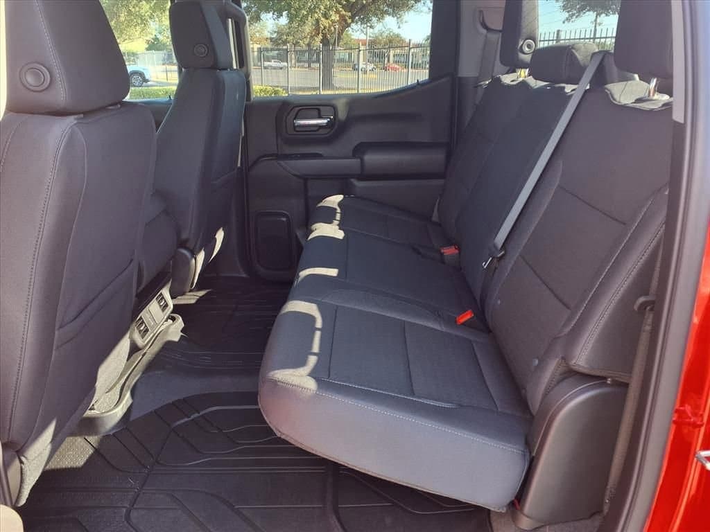 2026 Chevrolet Silverado 1500 - Image 8
