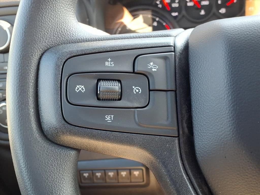 2026 Chevrolet Silverado 3500 HD Chassis Cab - Image 21