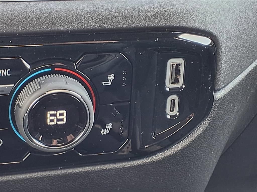 2026 Chevrolet Silverado 1500 - Image 18