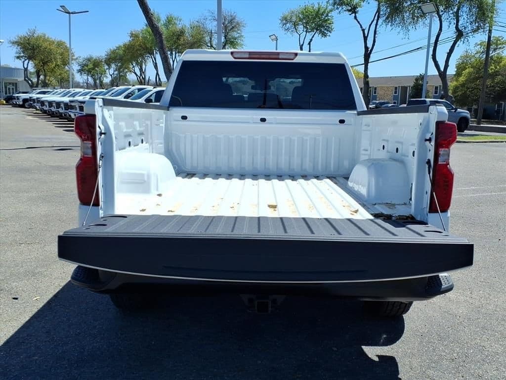 2026 Chevrolet Silverado 1500 - Image 8