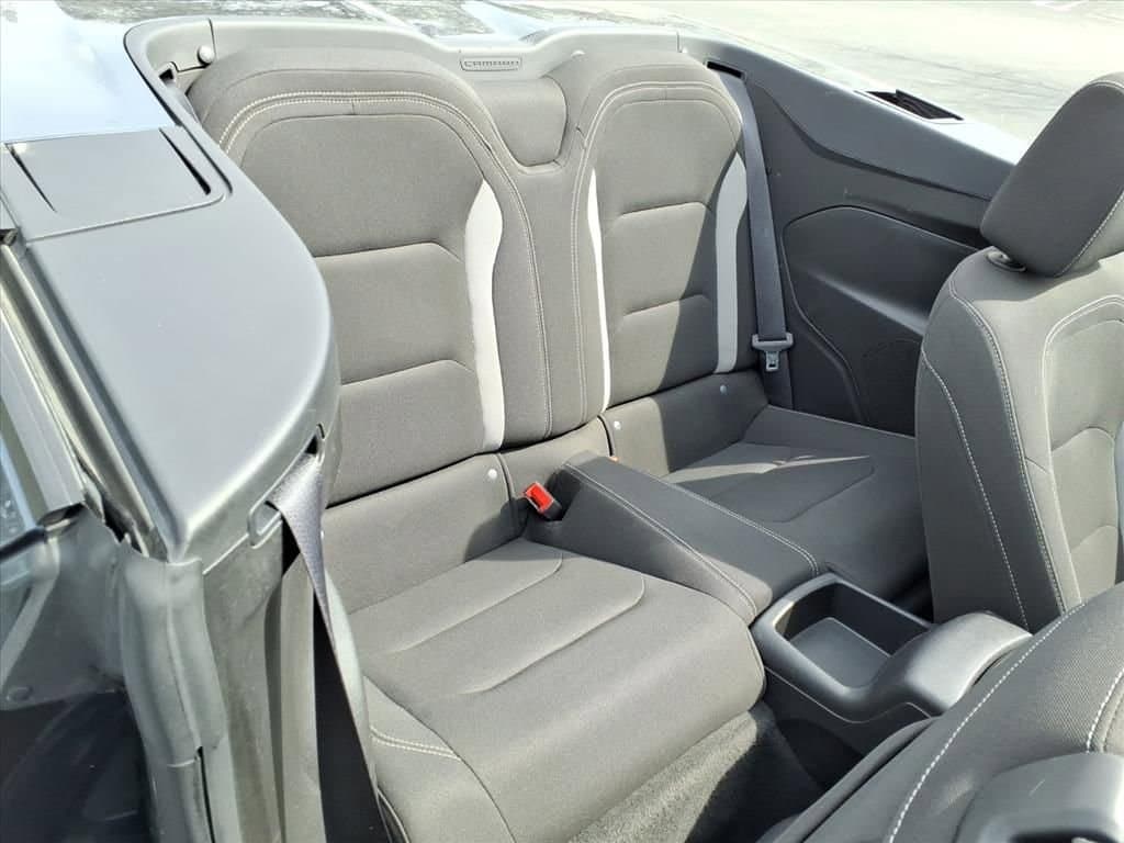 2021 Chevrolet Camaro - Image 22