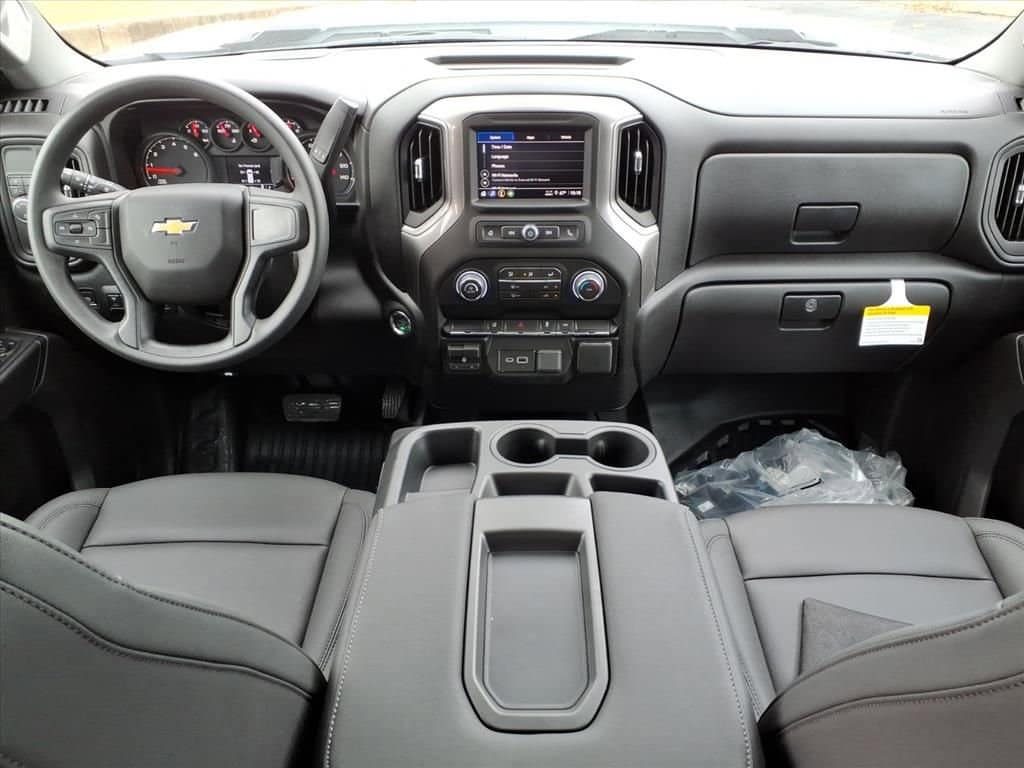 2026 Chevrolet Silverado 2500 HD - Image 9