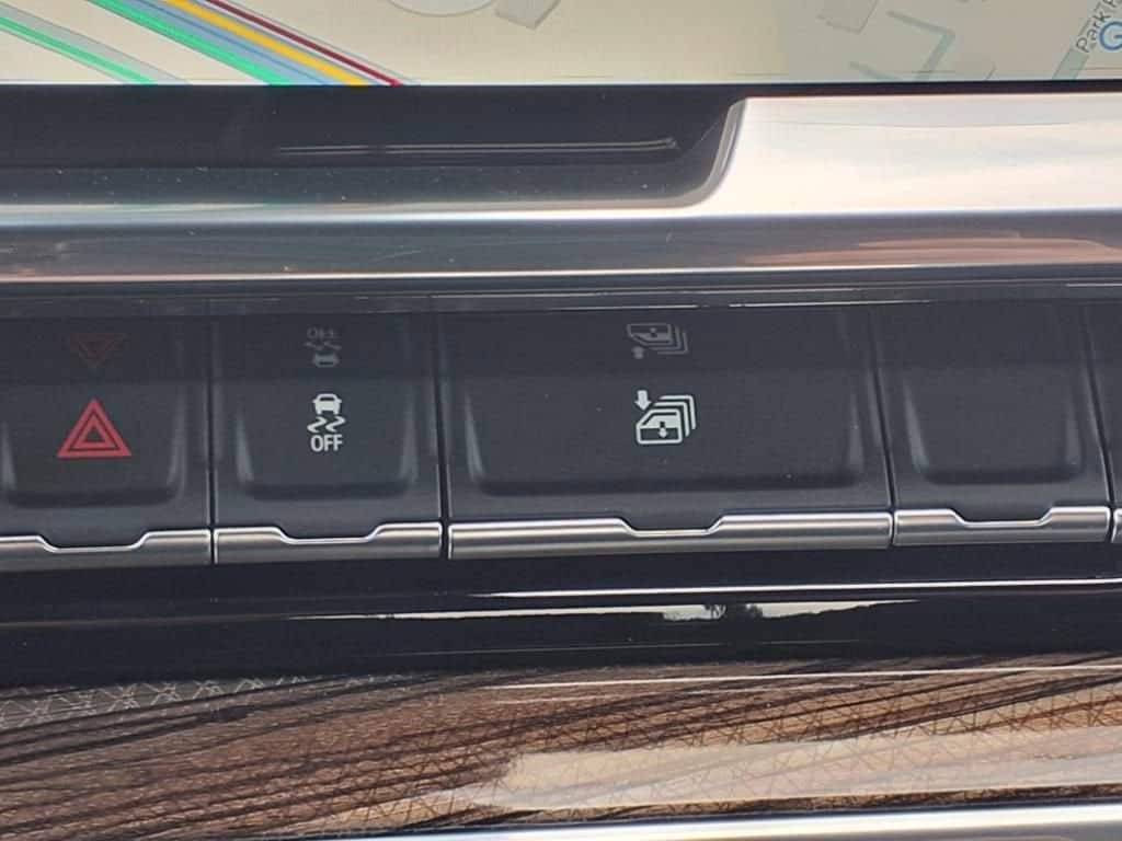 2025 Chevrolet Silverado 2500 HD - Image 12