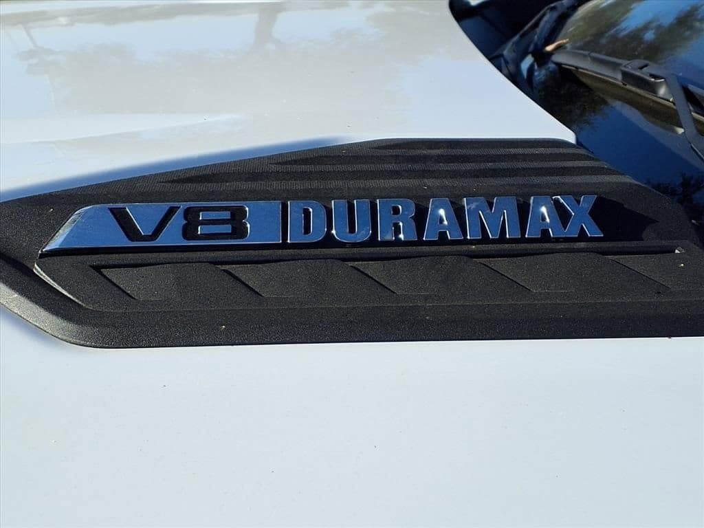 2026 Chevrolet Silverado 3500 HD Chassis Cab - Image 6