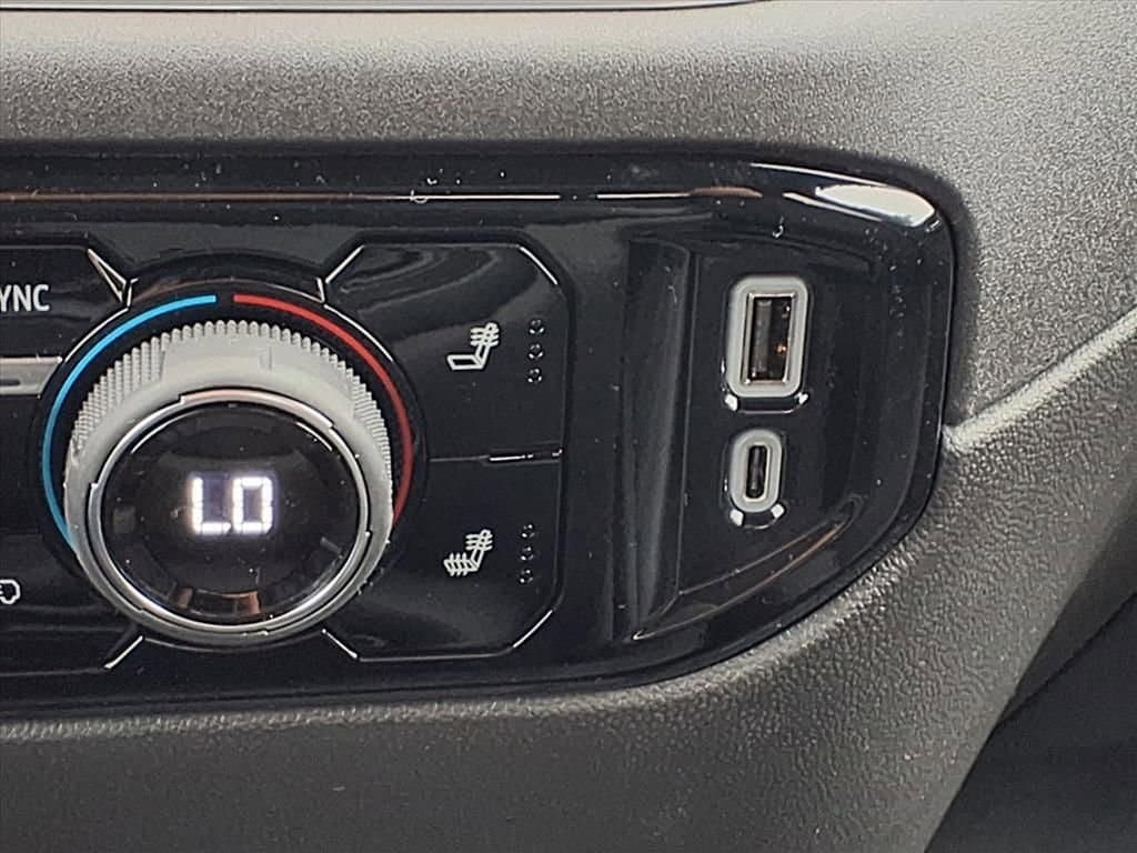 2026 Chevrolet Silverado 1500 - Image 17