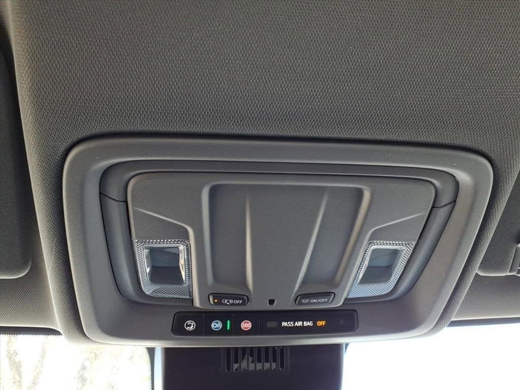 2026 Chevrolet Silverado 2500 HD - Image 24