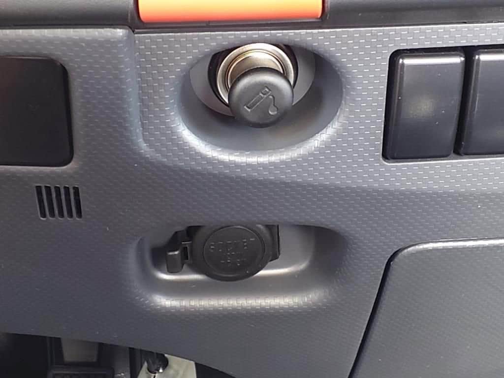 2024 Chevrolet Low Cab Forward 4500 HG - Image 16