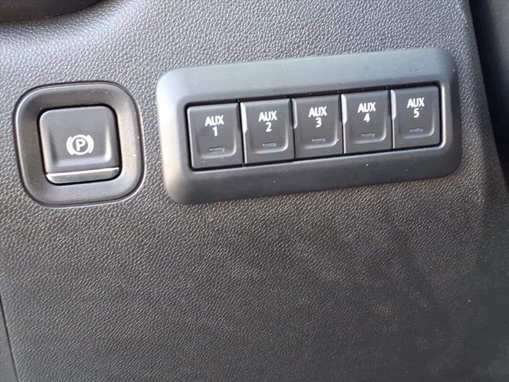 2026 Chevrolet Silverado 2500 HD - Image 13