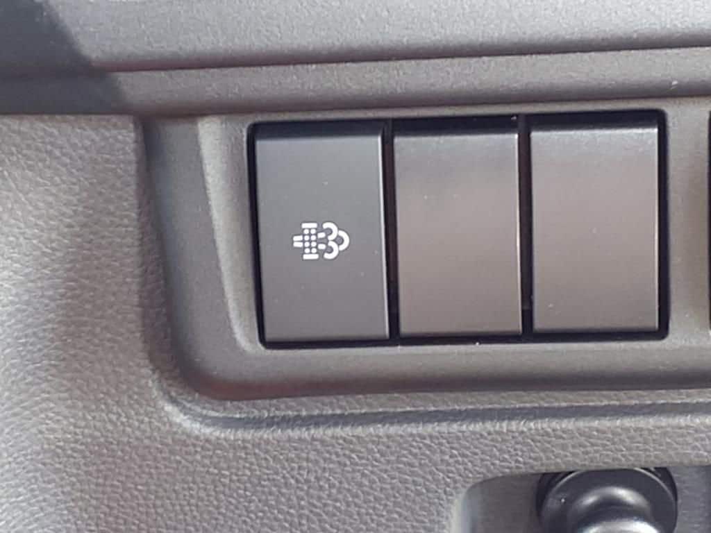 2025 Chevrolet Low Cab Forward 5500 XD - Image 9