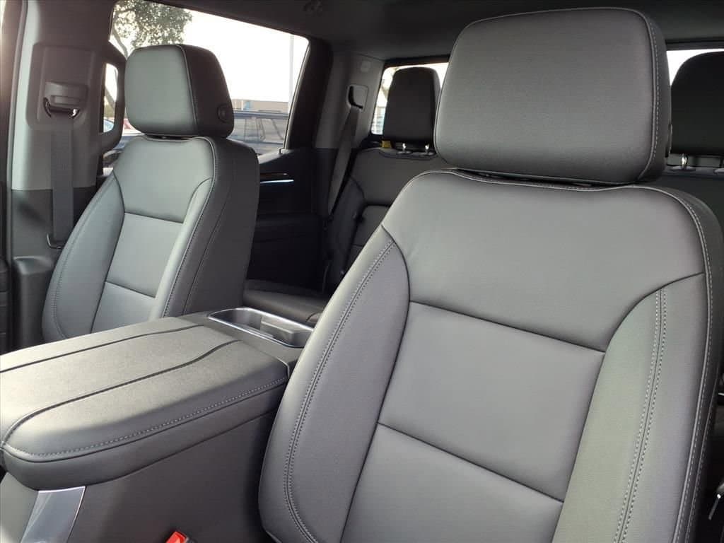 2026 Chevrolet Silverado 1500 - Image 12