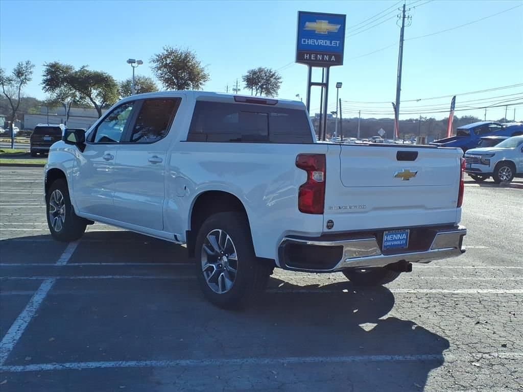 2026 Chevrolet Silverado 1500 - Image 8
