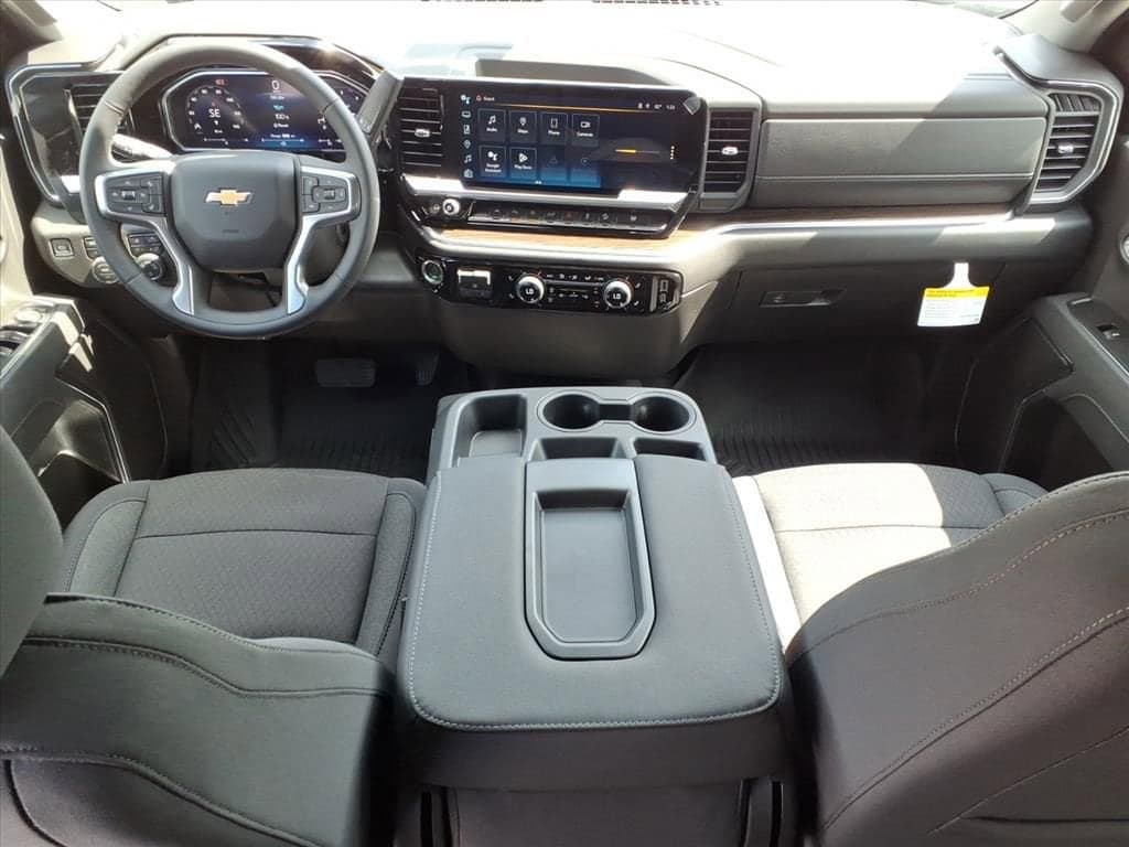 2026 Chevrolet Silverado 1500 - Image 14