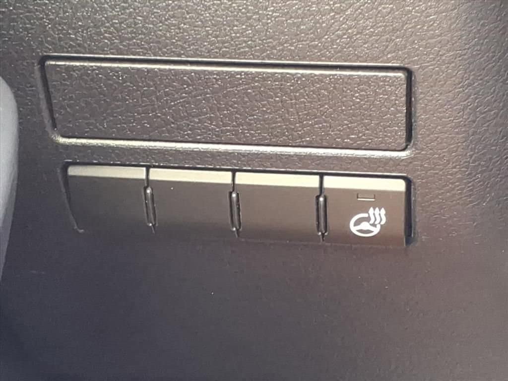 2017 LEXUS NX - Image 32