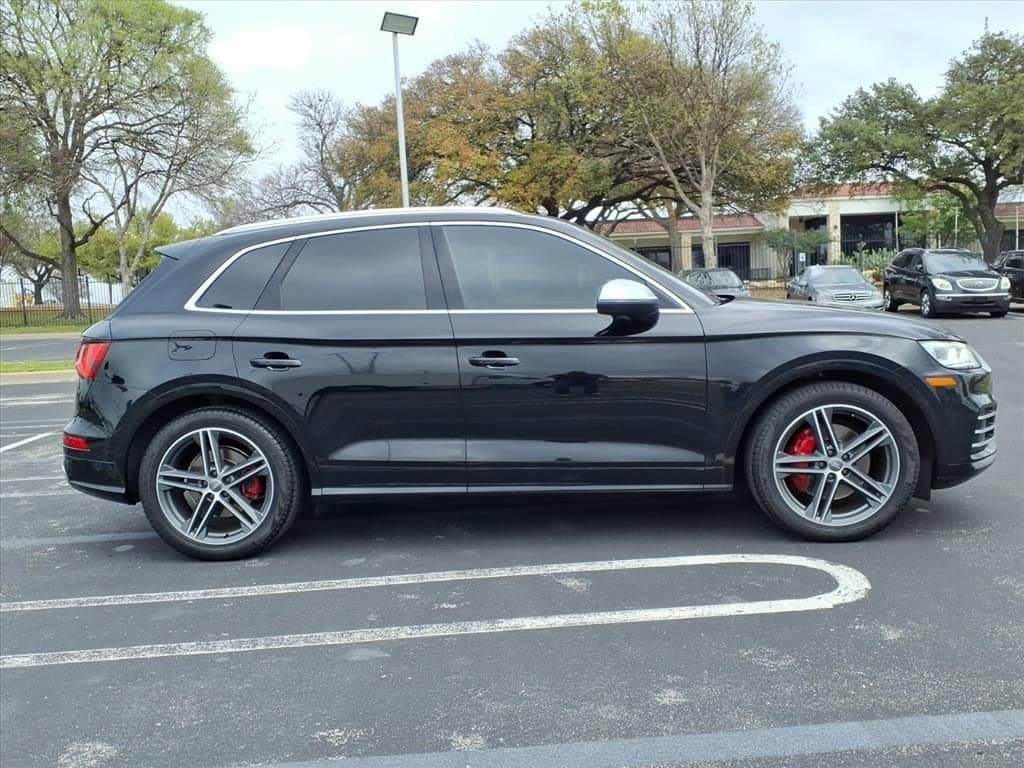 2019 Audi SQ5 - Image 6