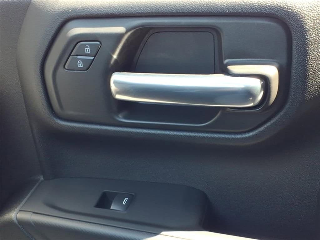 2026 Chevrolet Silverado 1500 - Image 29