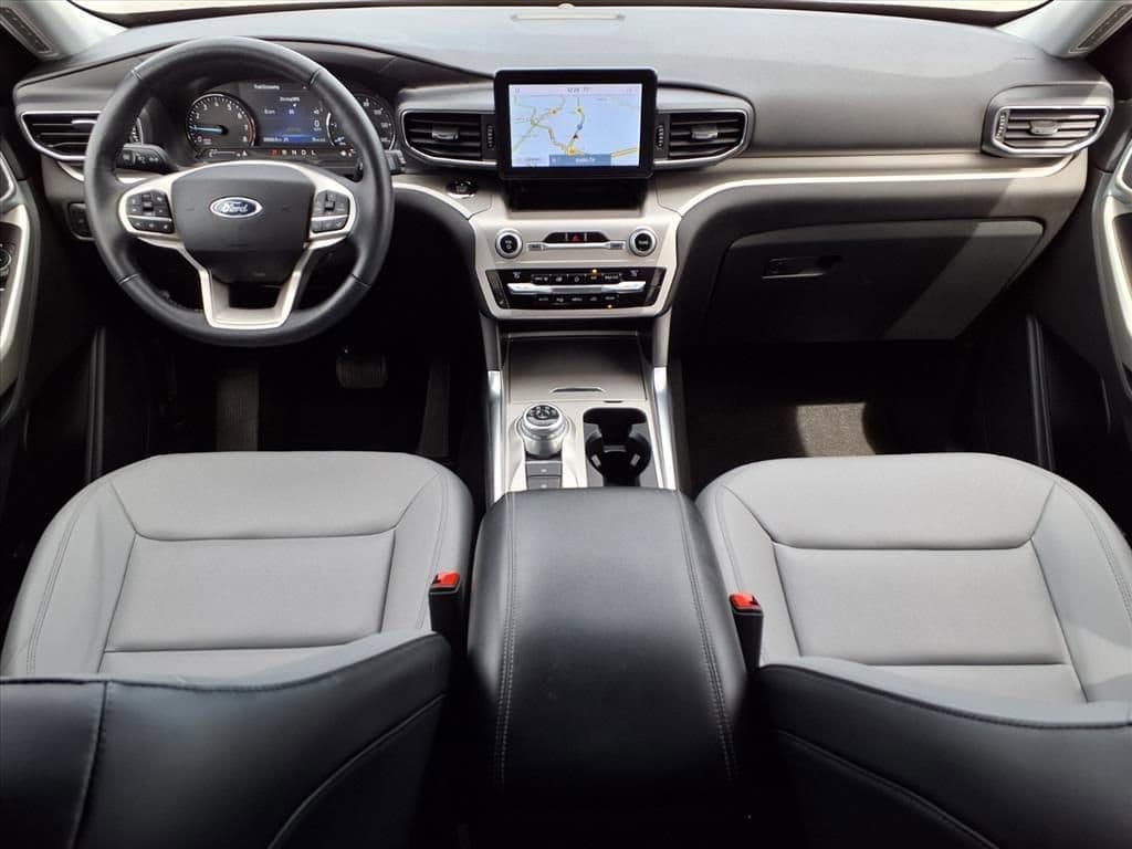 2021 Ford Explorer - Image 9