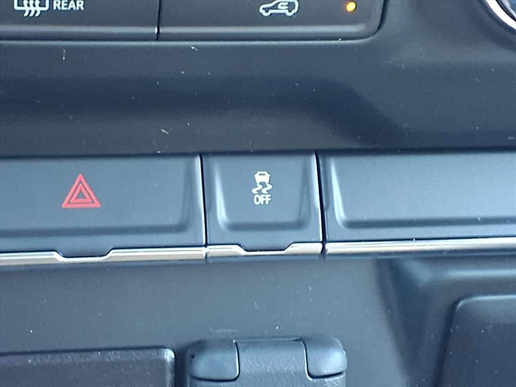 2026 Chevrolet Silverado 1500 - Image 11