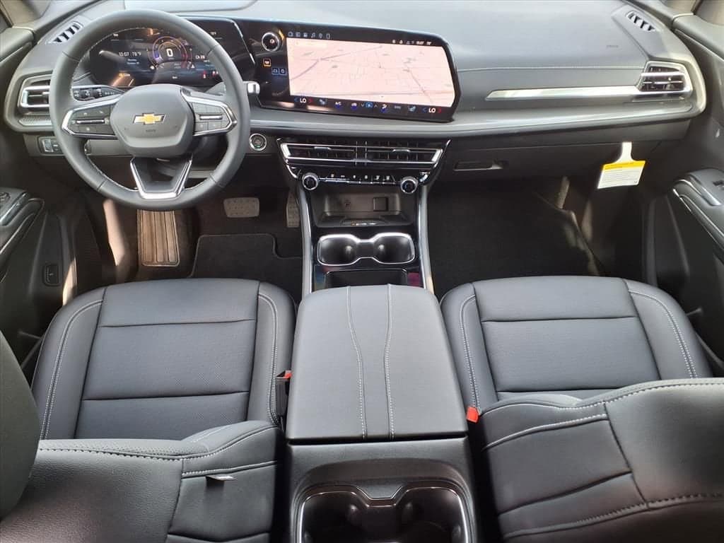 2026 Chevrolet Traverse - Image 8