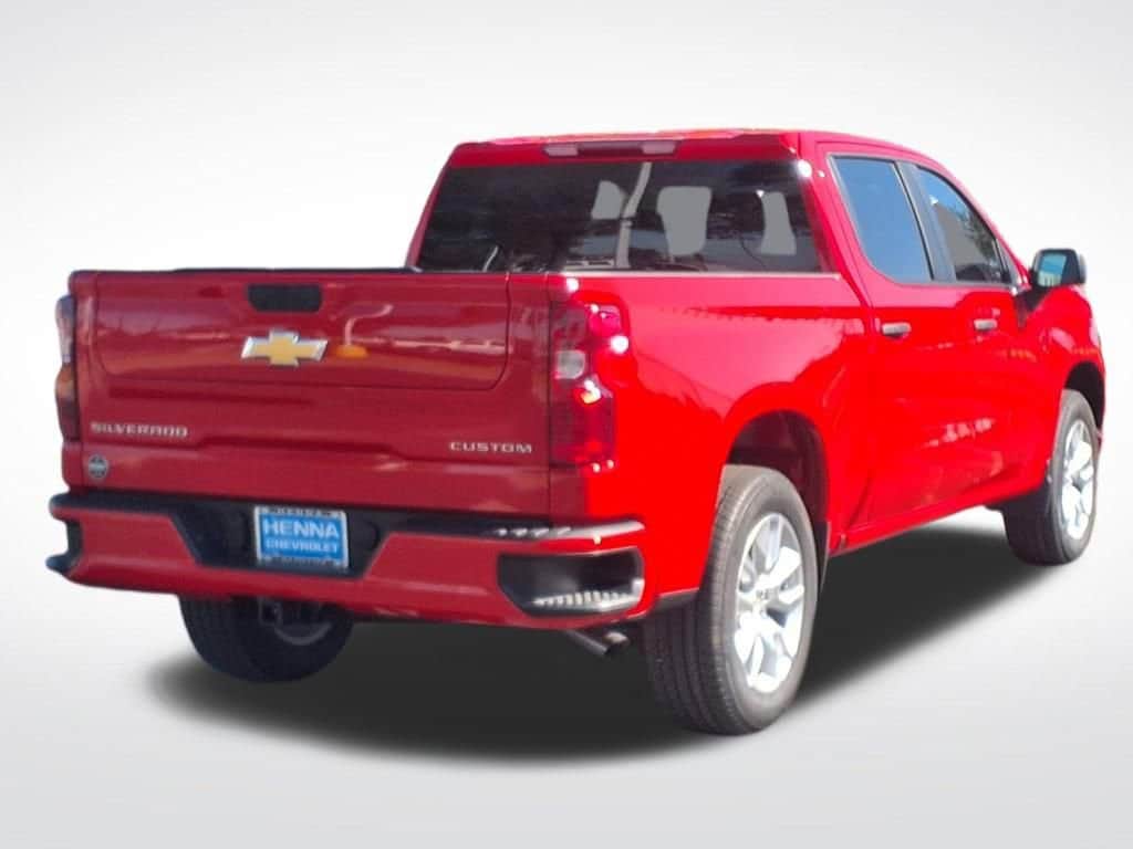 2026 Chevrolet Silverado 1500 - Image 4