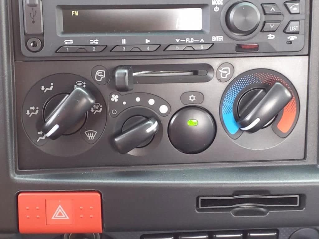 2025 Chevrolet Low Cab Forward 4500 HG - Image 14