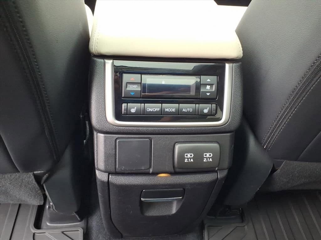 2022 Subaru Ascent - Image 23