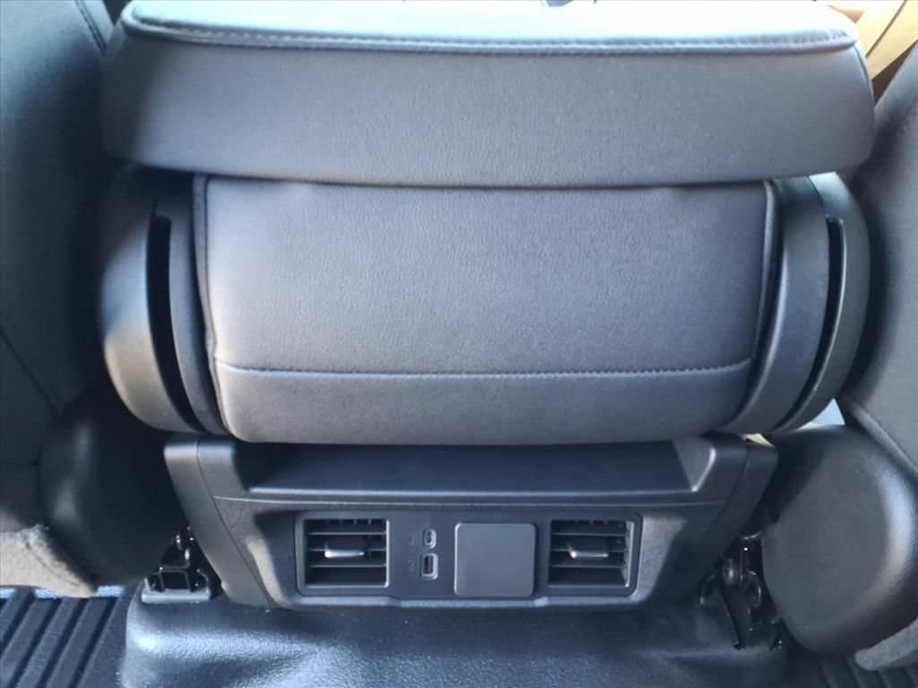 2026 Chevrolet Silverado 3500 HD Chassis Cab - Image 16