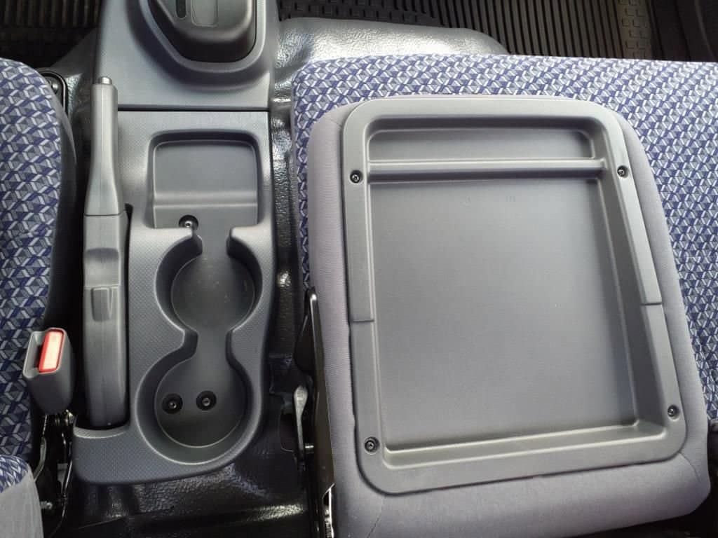 2025 Chevrolet Low Cab Forward 4500 HG - Image 9