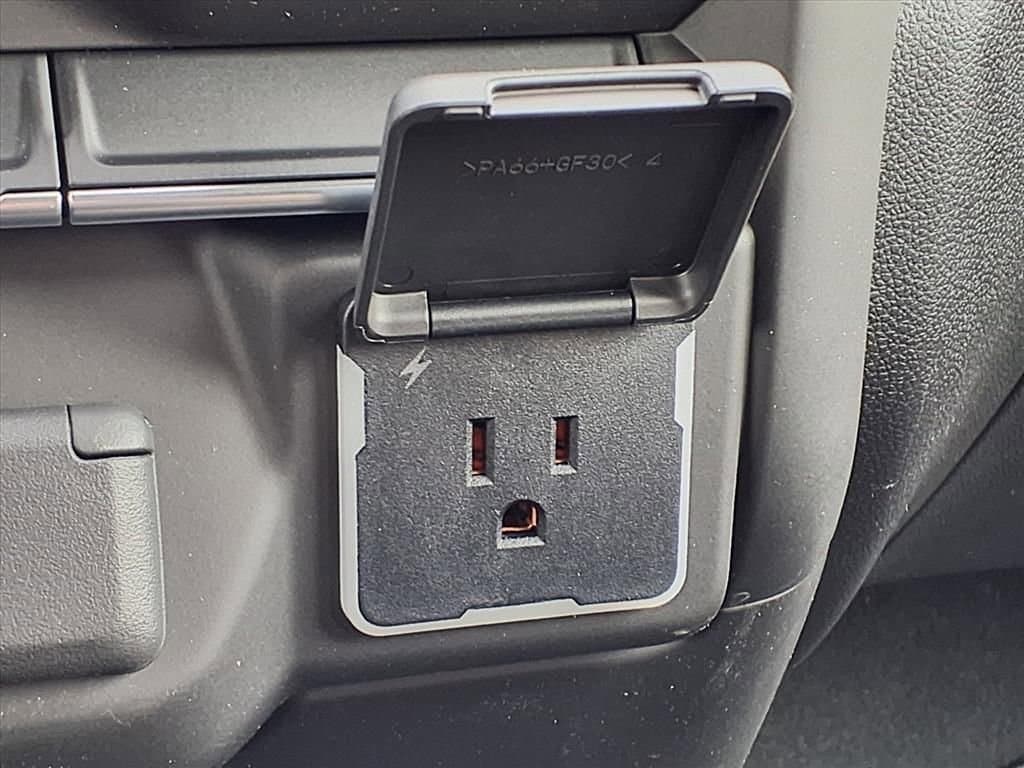 2026 Chevrolet Silverado 1500 - Image 16