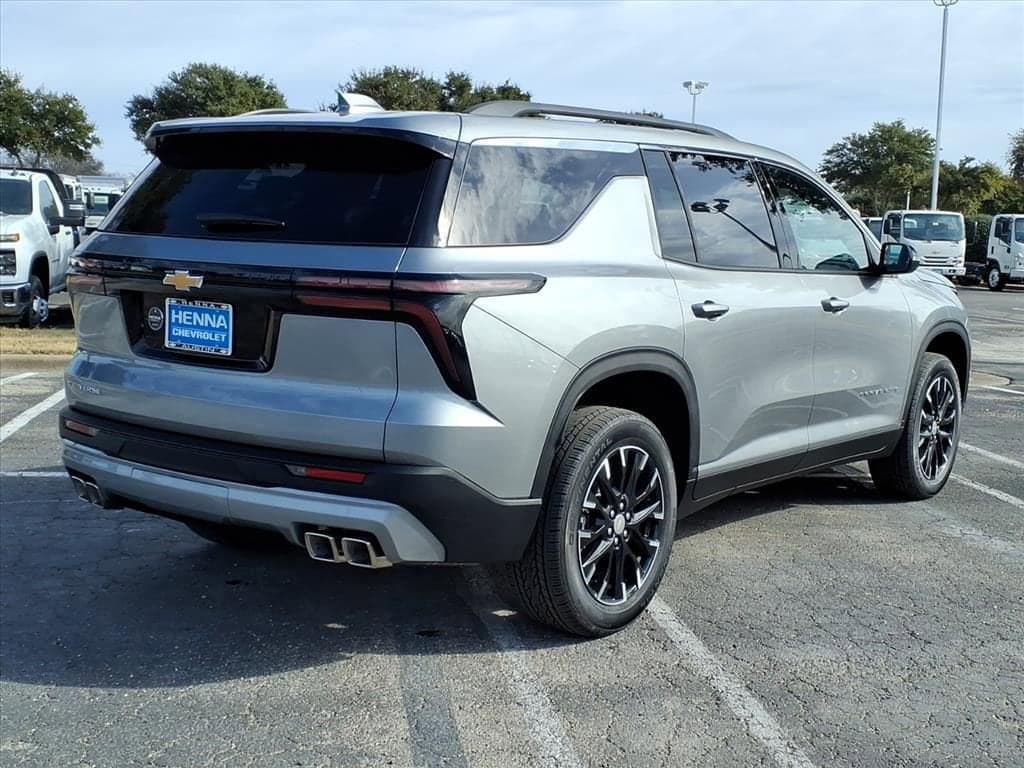 2026 Chevrolet Traverse - Image 6
